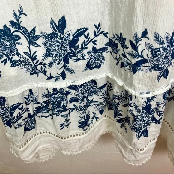 Chico’s Blue White Bohemian Balloon Sleeve Maxi Dress Pockets size 10 - Picture 7 of 10